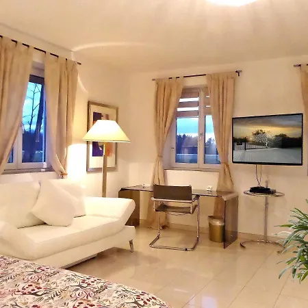 Chalet Valley Апарт-отель Фаллей