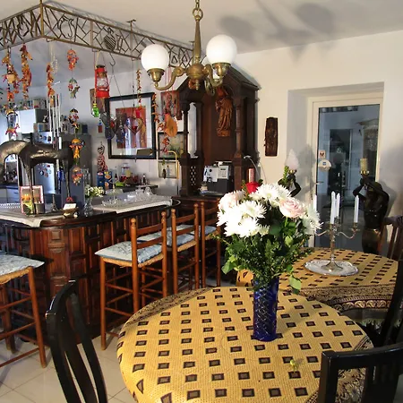 Chalet Valley Apartahotel 3*