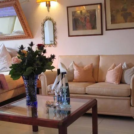 Chalet Valley 3* Фаллей