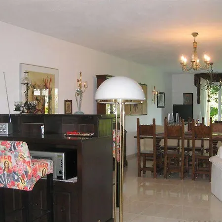 Chalet Valley Apartahotel 3*